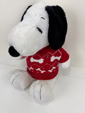 Build-A-Bear Snoopy Peanuts Movie Plush Holiday Sweater Christmas 2015